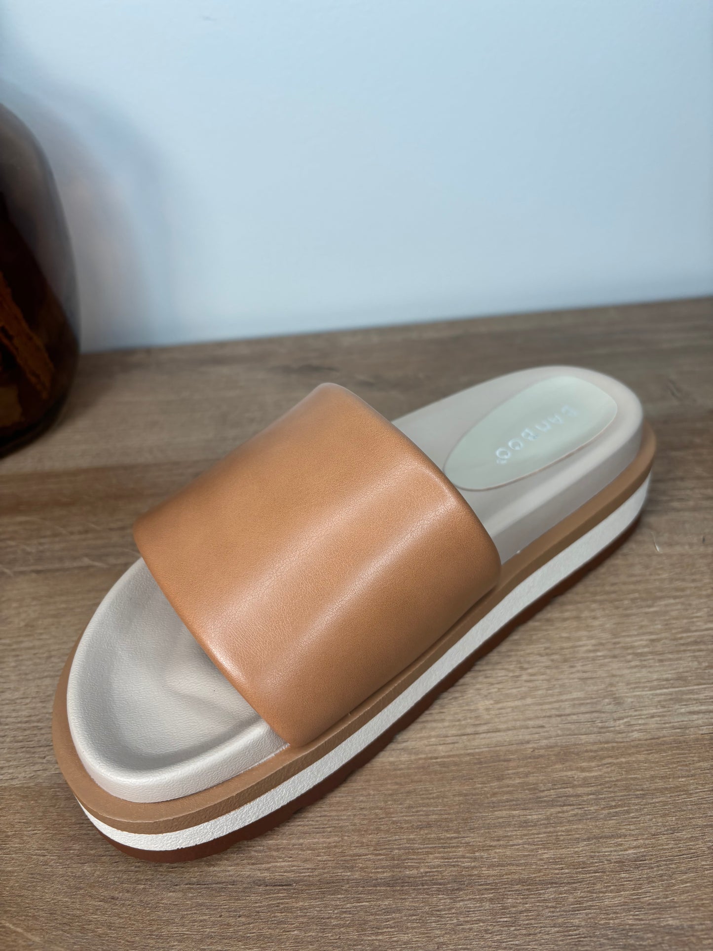 Cake Stripe Platform Slide