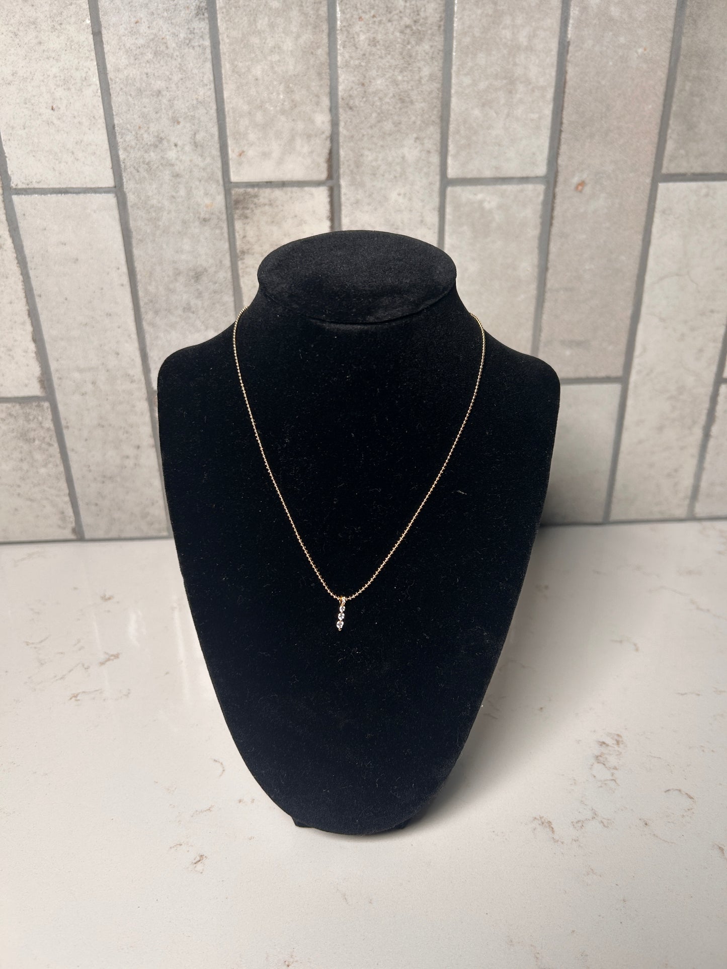 Three Sparkles in a Row Necklace