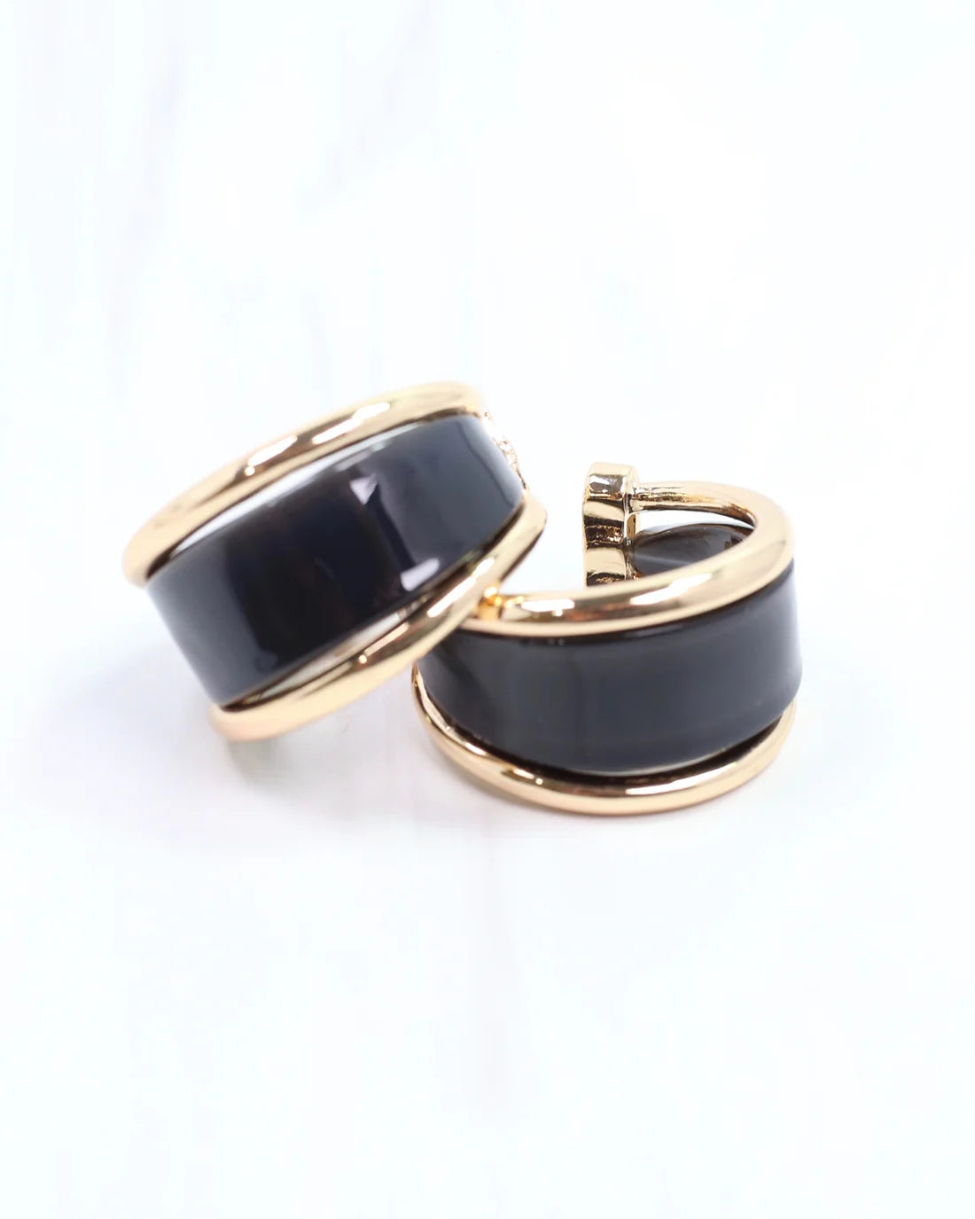 Daphne Gold Trimmed Hoop