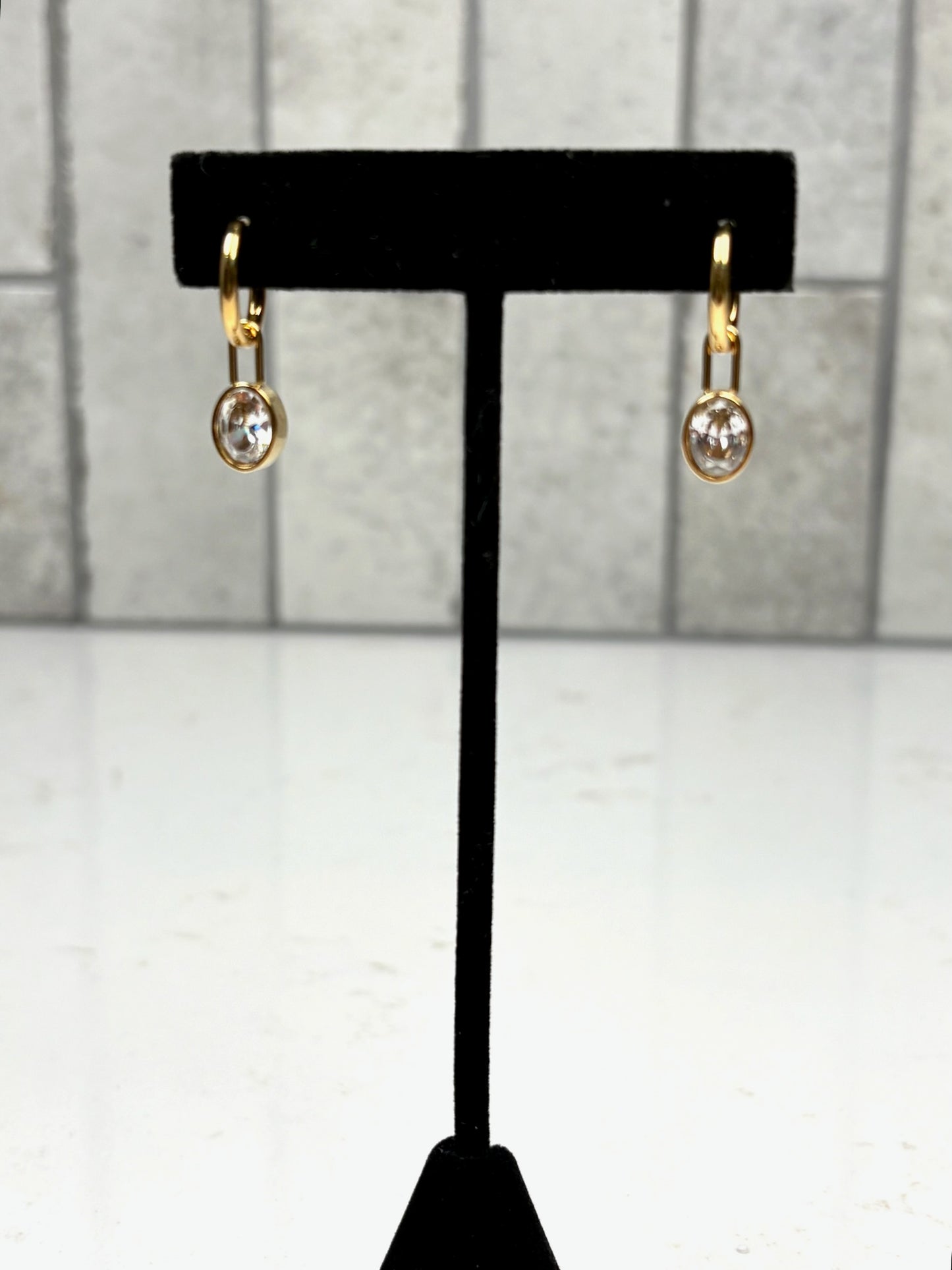 Chan Sutt Pearl Hazel Earrings