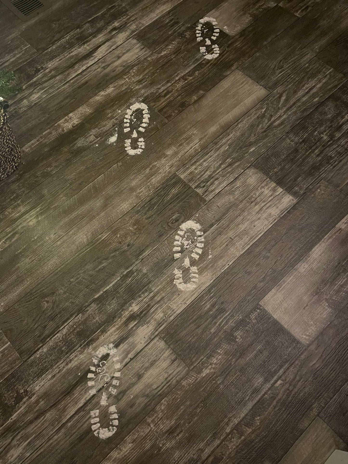 Santa Footprints Stencil