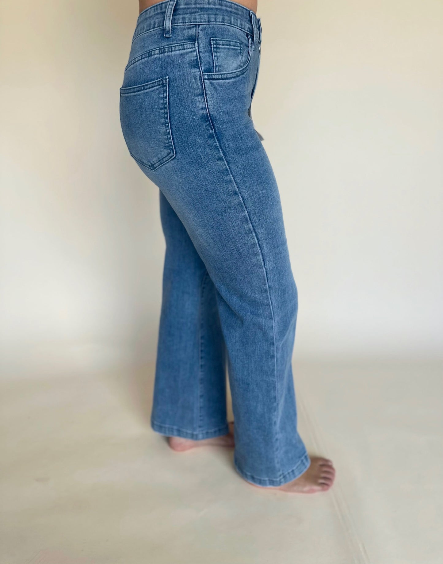 Everstretch Wide Leg Jeans