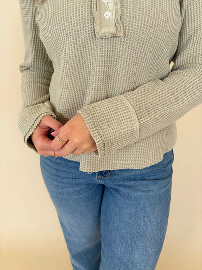 Dear John Luna Thermal Top