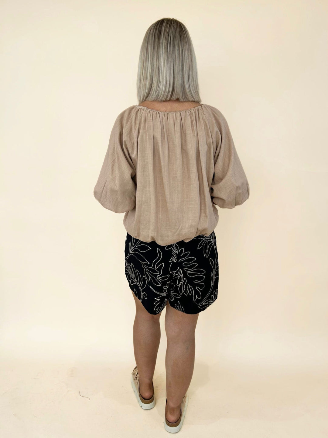 Marina Embroidered Botanical Shorts