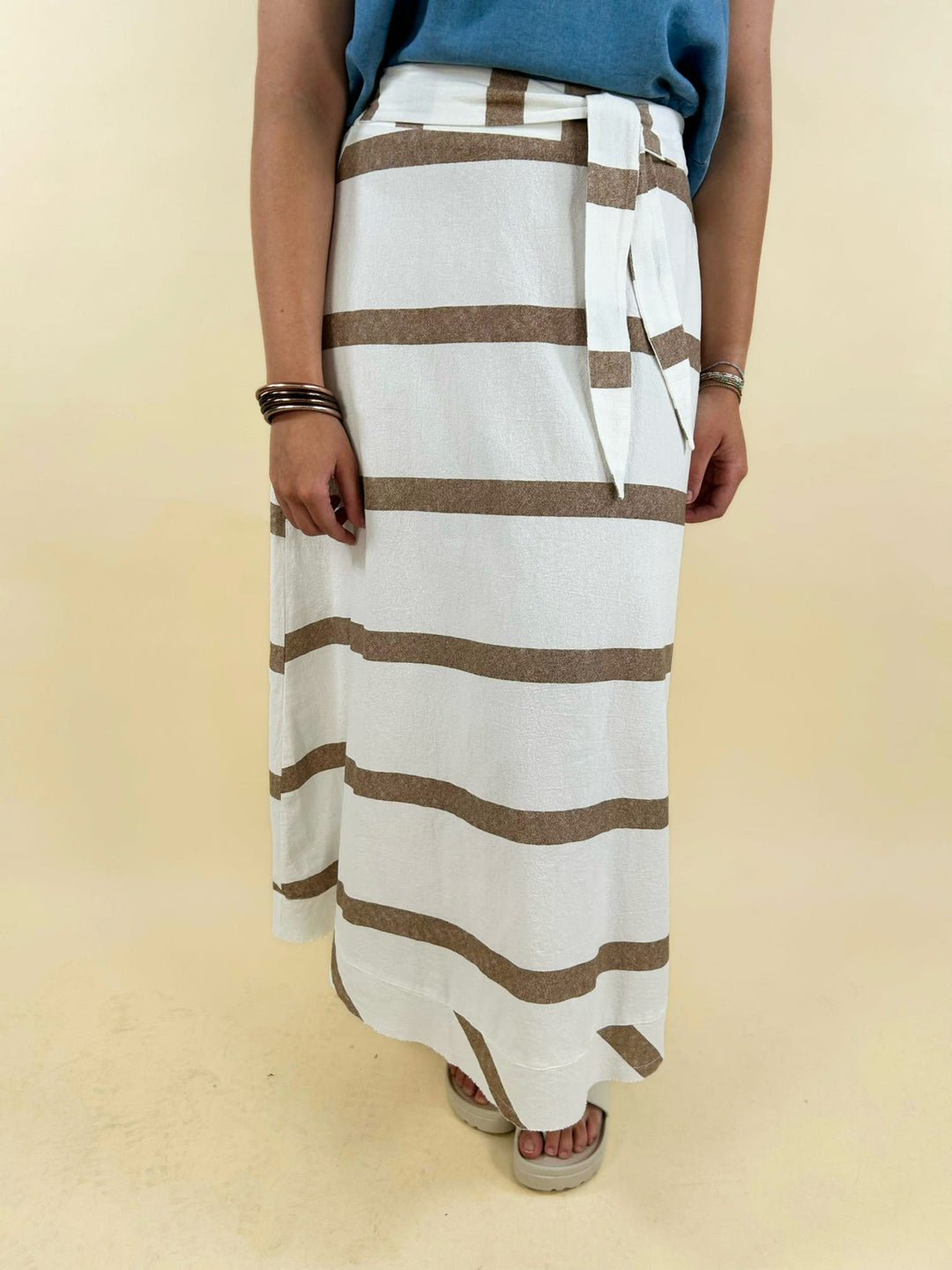 white and taupe striped tie waist midi skirt front detail adjustable waistline boutique skirt outfit