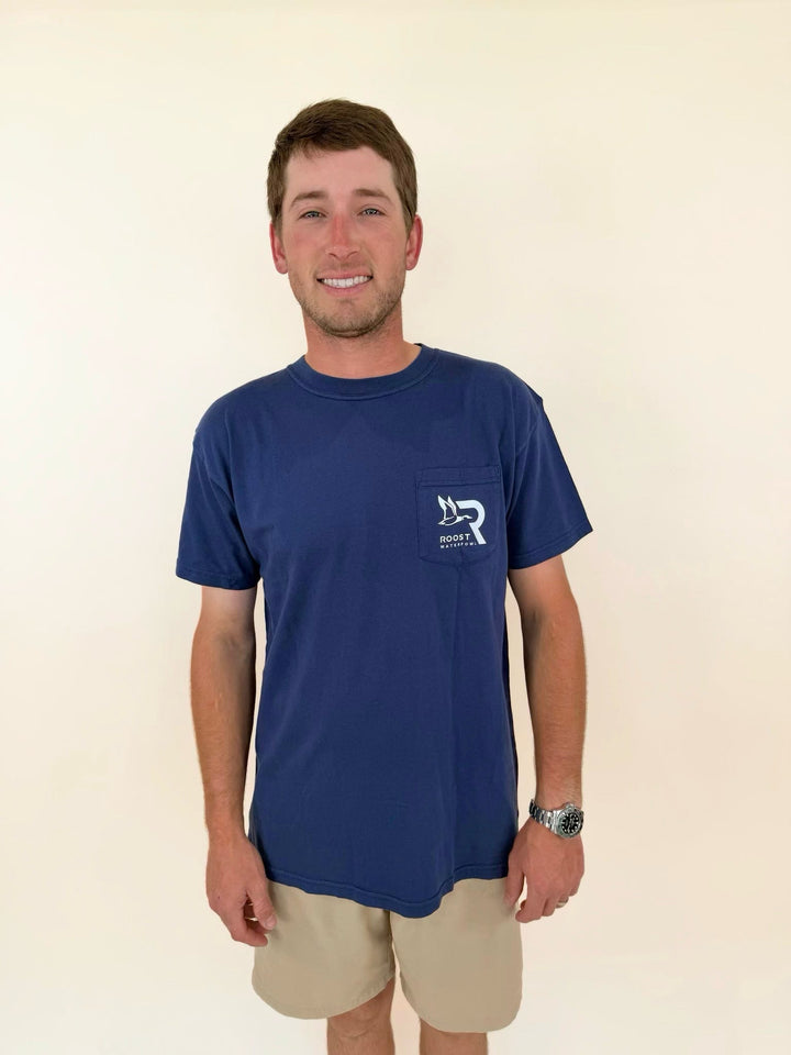 Roost Waterfowl pocket t-shirt, navy blue hunting tee, men&