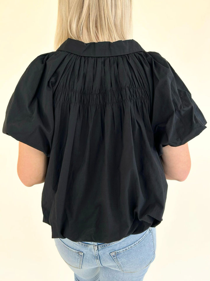 Back view of women&