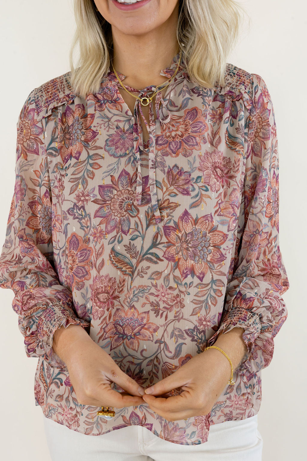 Close-up front view of women&