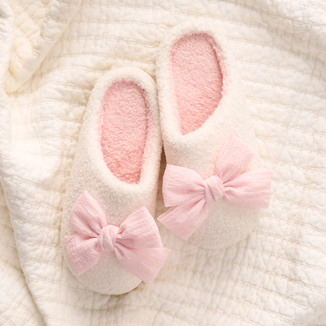 Fuzzy Slippers–Betty Bow
