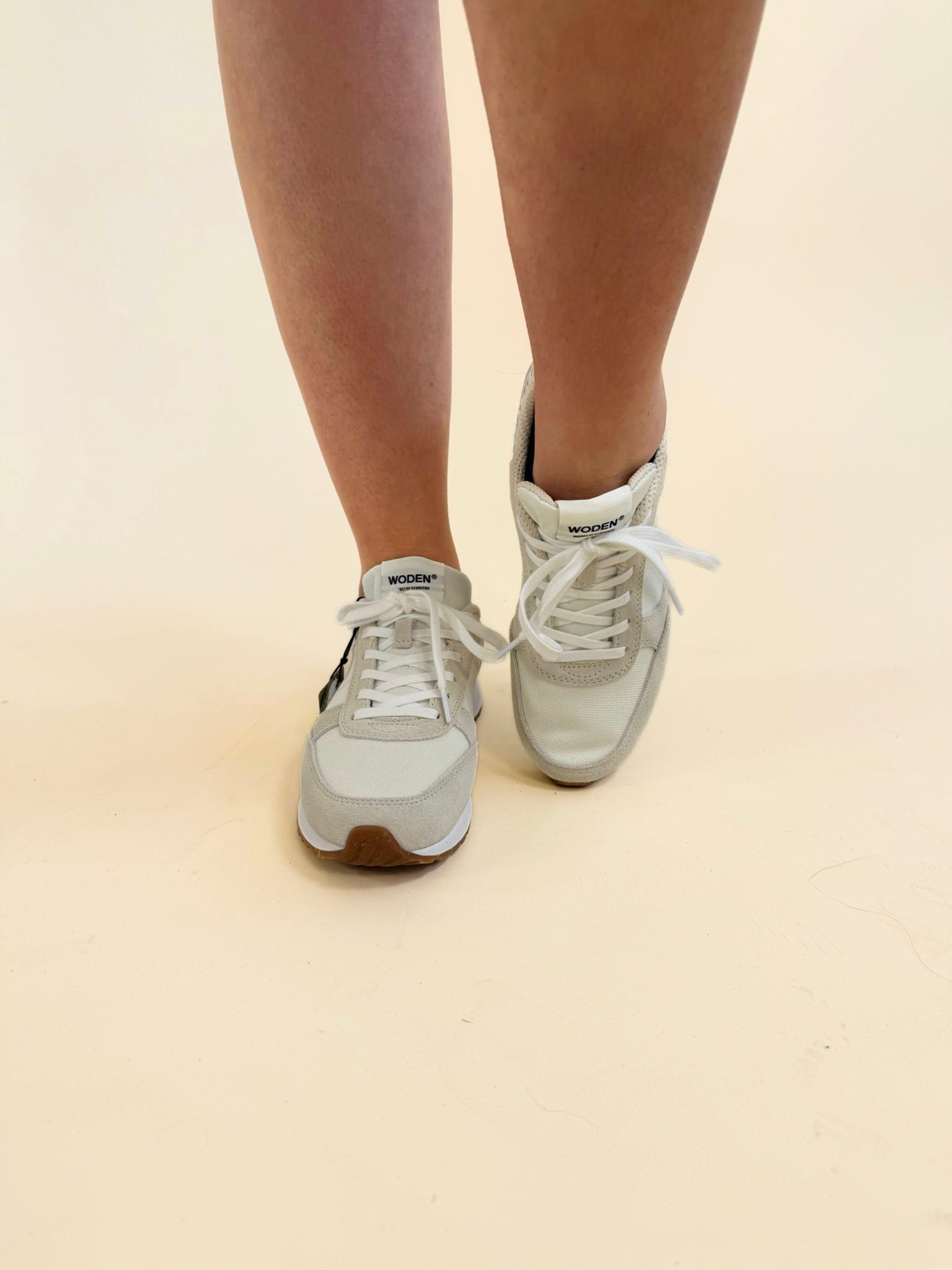 women’s white sneakers WODEN Ronja on feet casual outfit shoes comfortable walking sneakers neutral spring fashion shoes