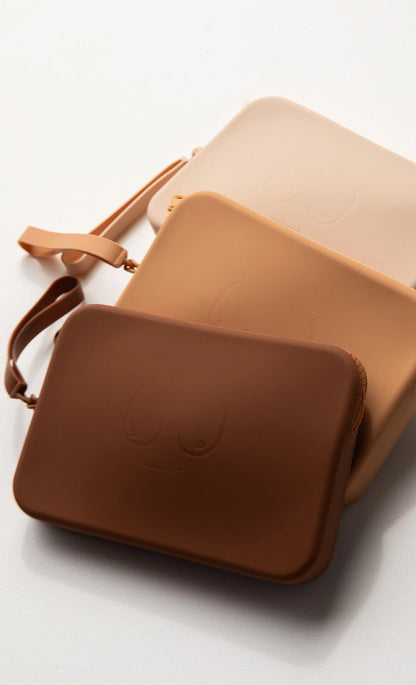 Adhesive Stick-On Bra + Silicone Travel Case