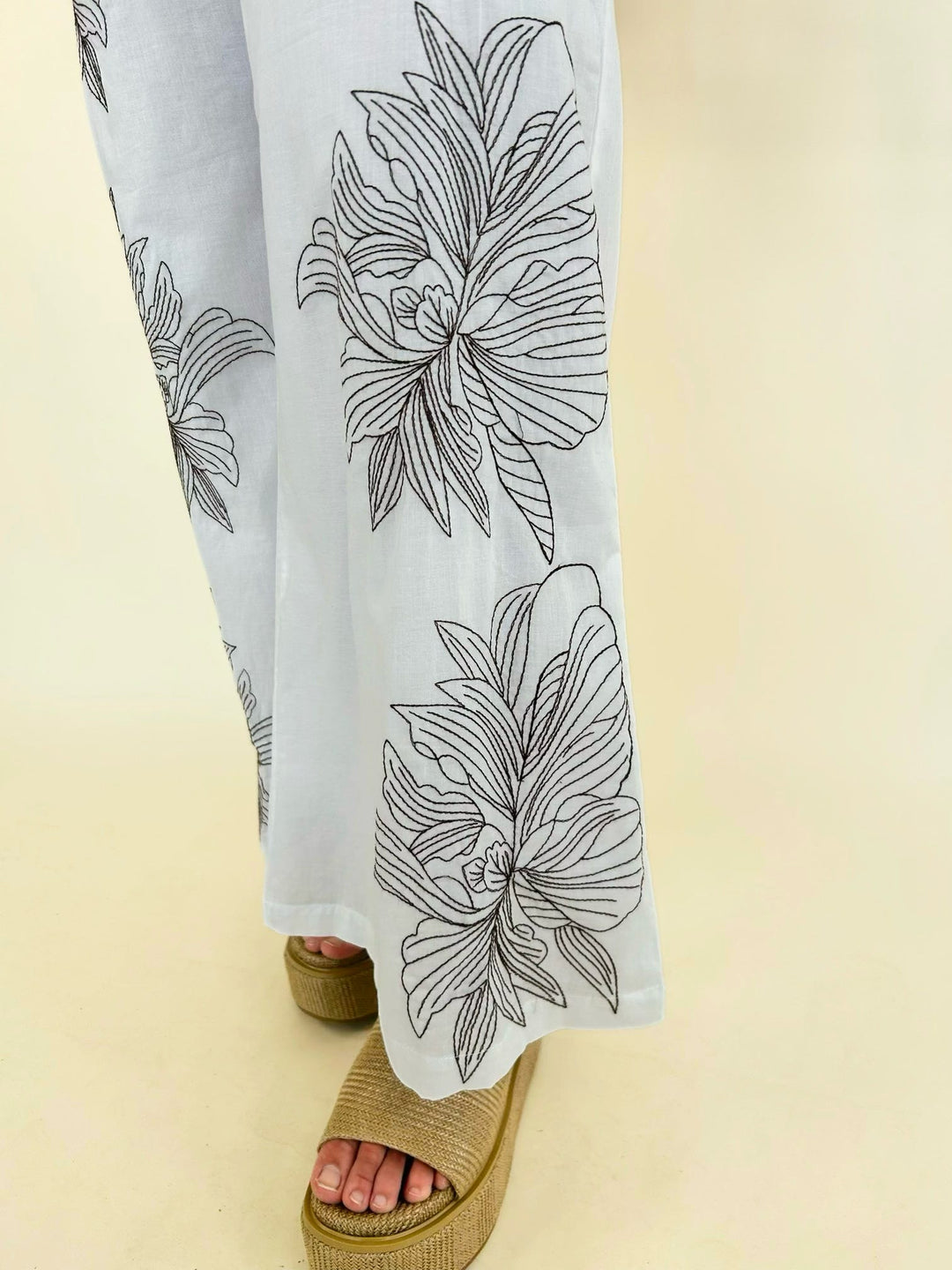 Azura | Isla Bloom Embroidered Set