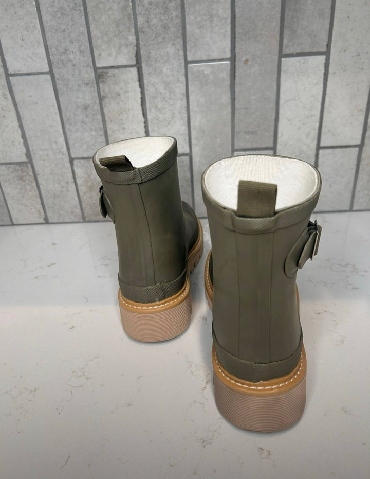 Drip Green Rainboot