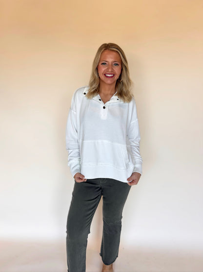 Jayleen Pouch Pocket Sweatshirt