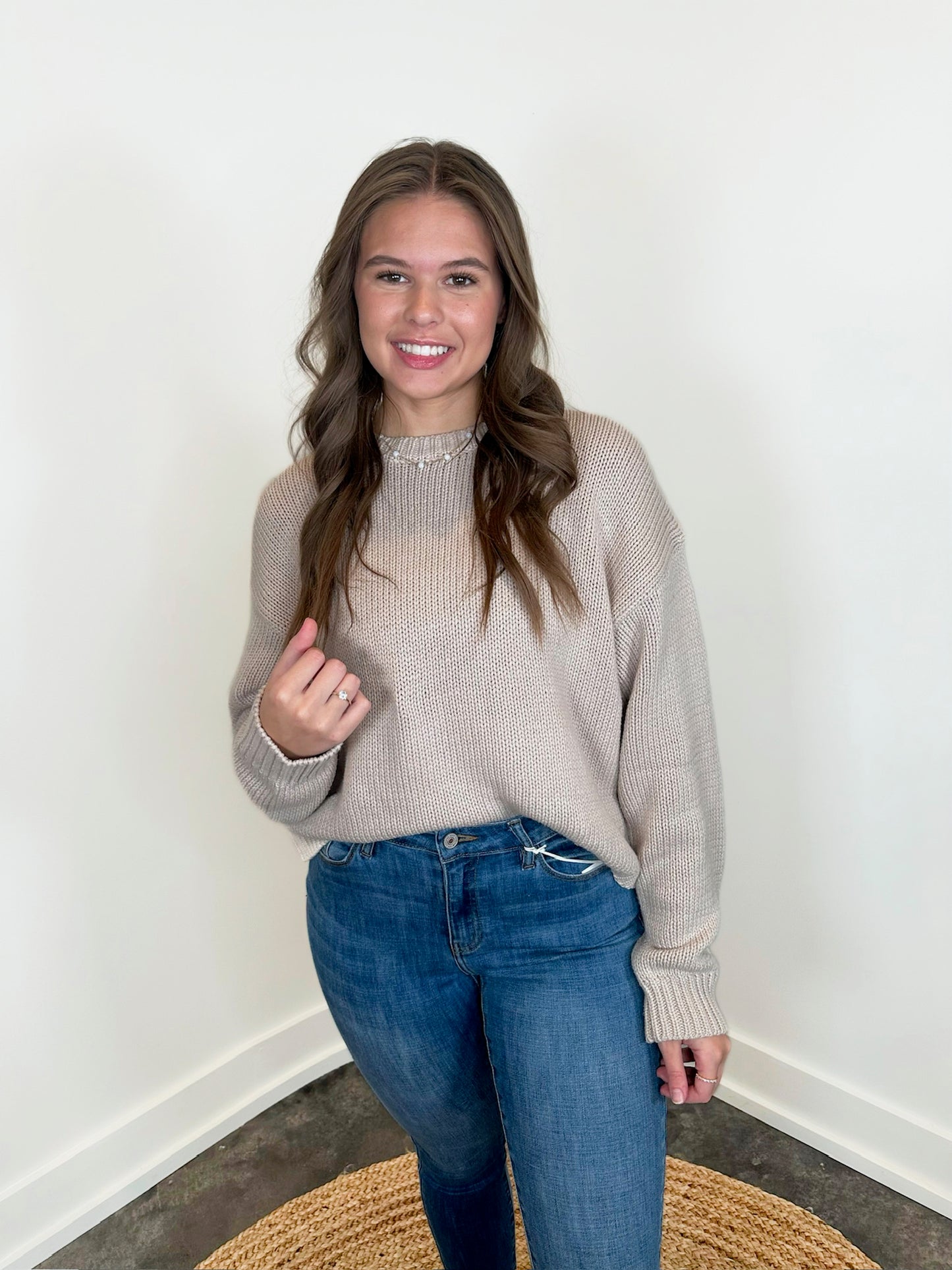 Allodia Cropped Knit Sweater