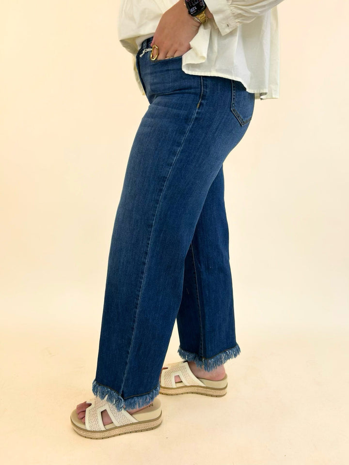 Side view of women&