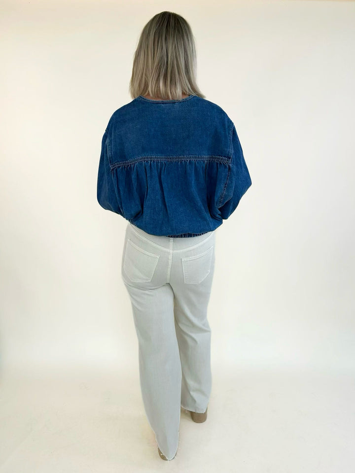 Back view of women&
