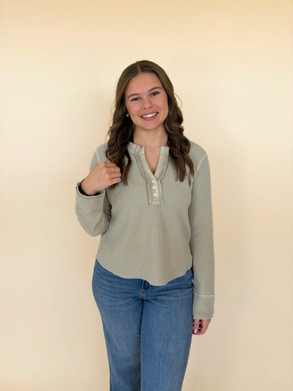 Dear John Luna Thermal Top