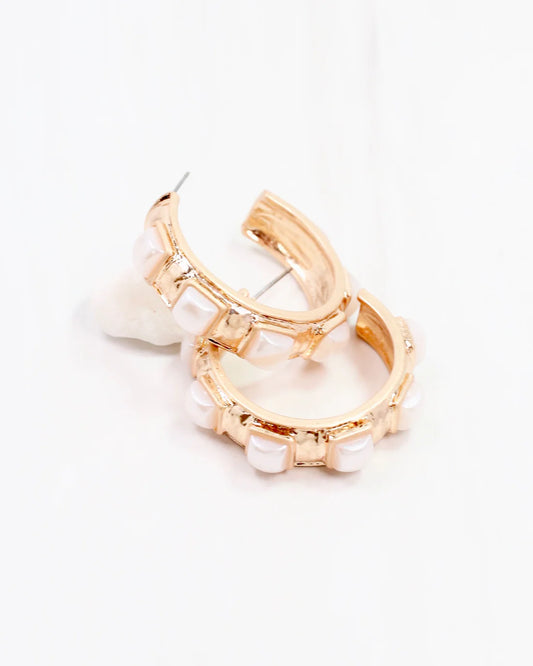 Allie Hammered Gold Earring
