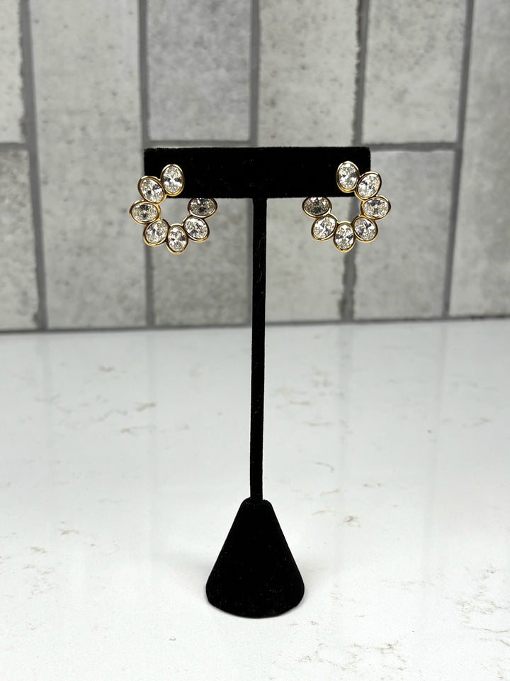 Chan Sutt Pearl Serena Earrings