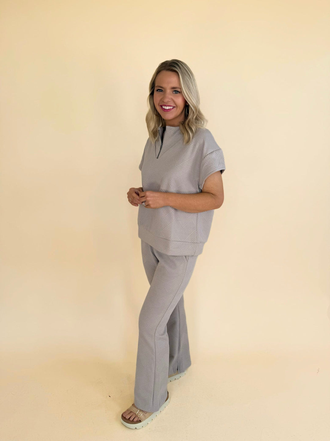 Corinne Textured Set