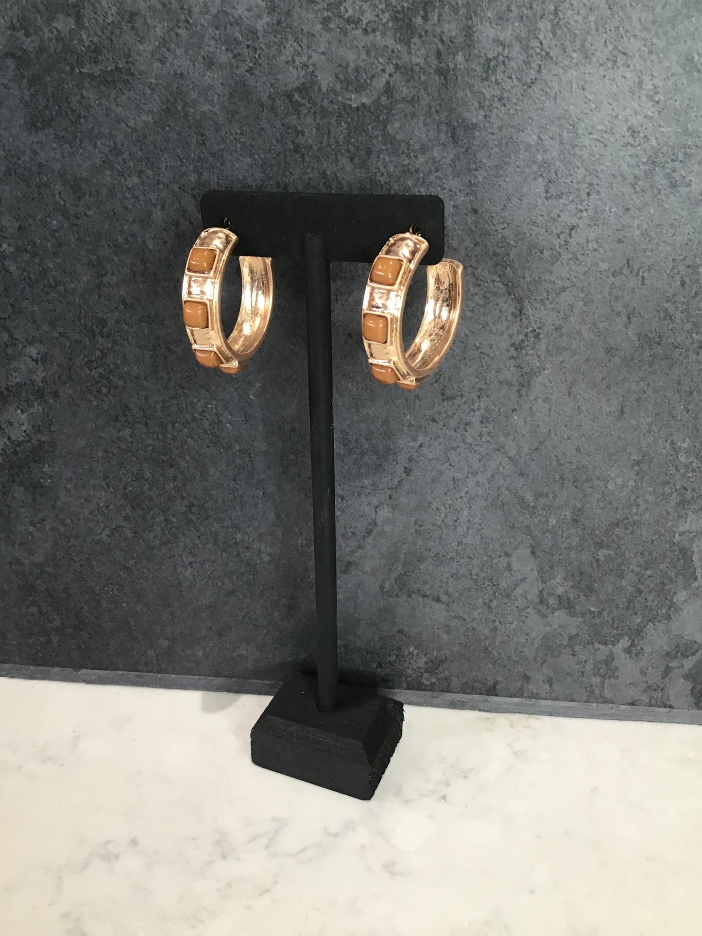 Allie Hammered Gold Earring