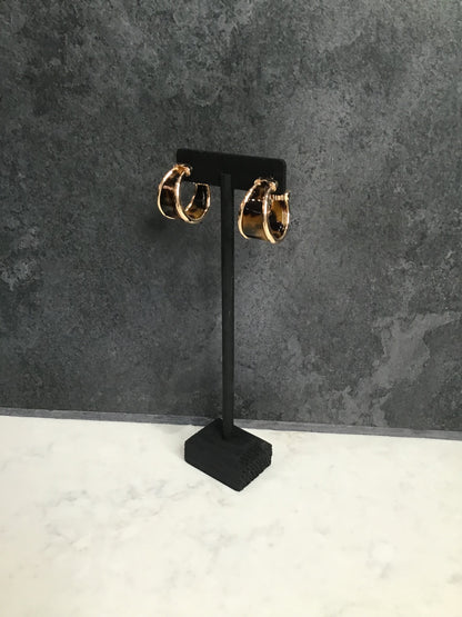 Daphne Gold Trimmed Hoop