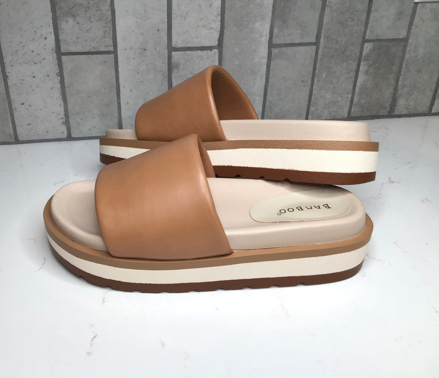 Cake Stripe Platform Slide