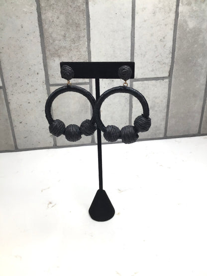 Raffia Wrapped Ball Hoop