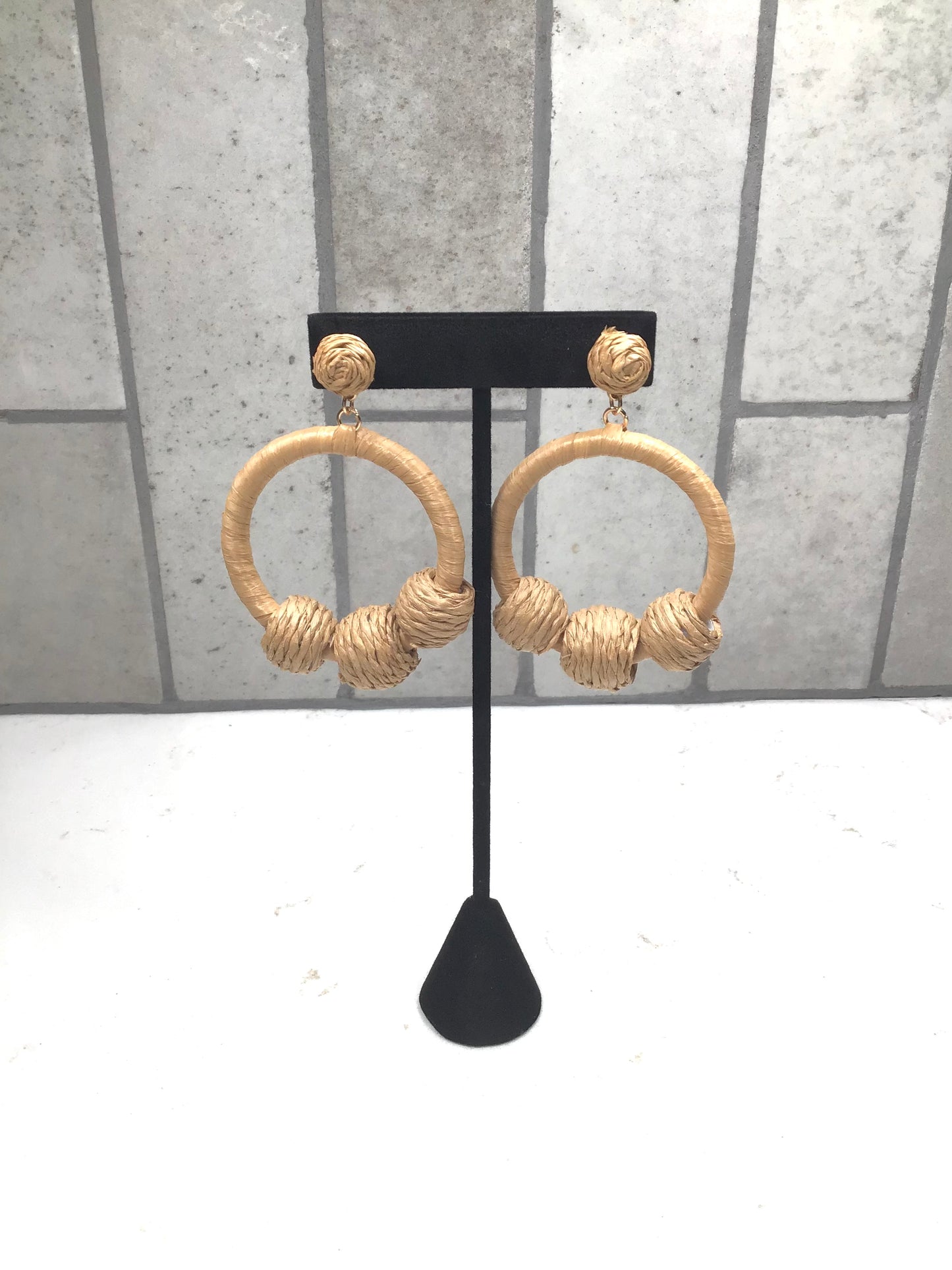 Raffia Wrapped Ball Hoop