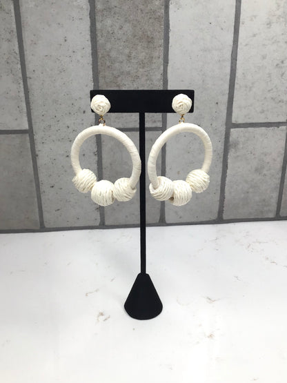 Raffia Wrapped Ball Hoop