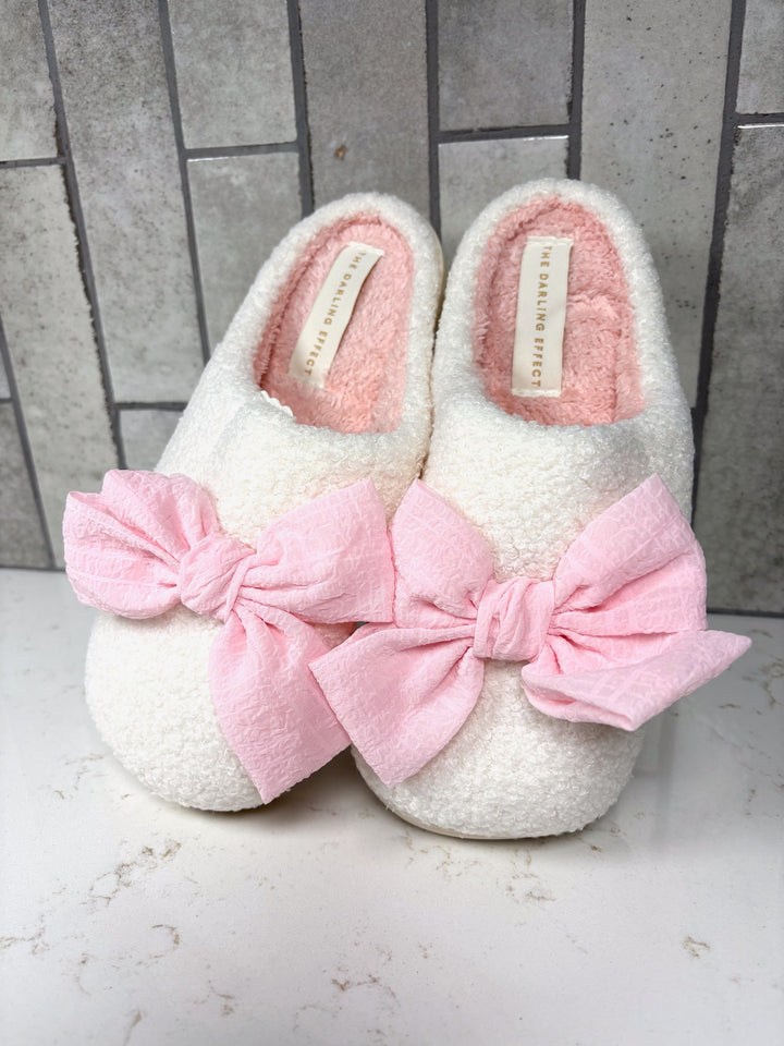 Fuzzy Slippers–Betty Bow