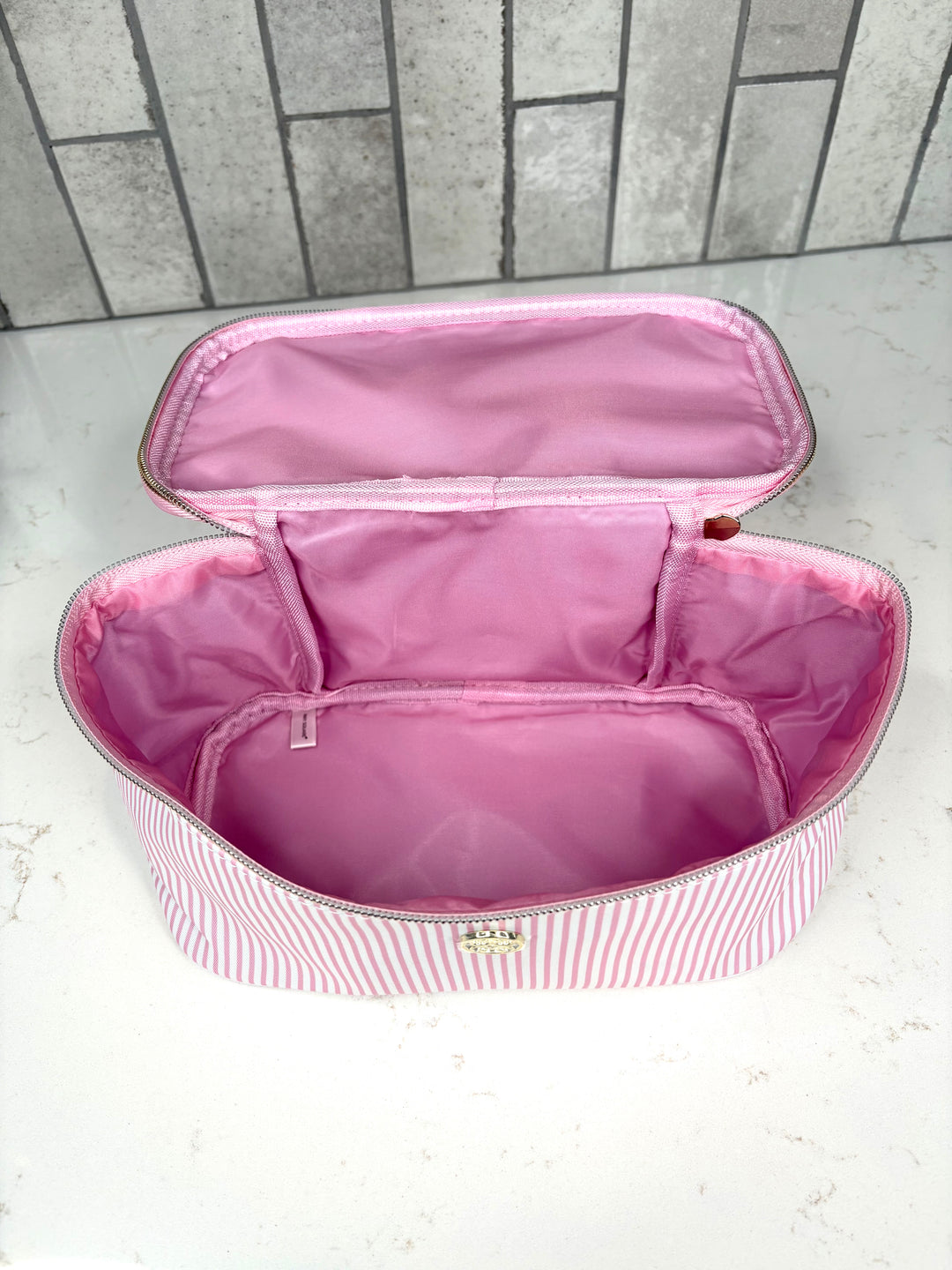 Kiss &amp; Makeup Cosmetic
