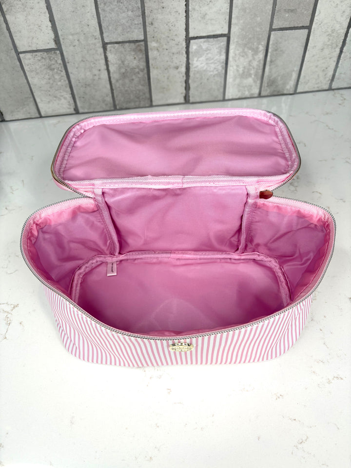 Kiss &amp; Makeup Cosmetic