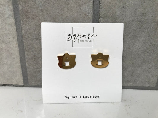 Classic Auburn Stud Earrings