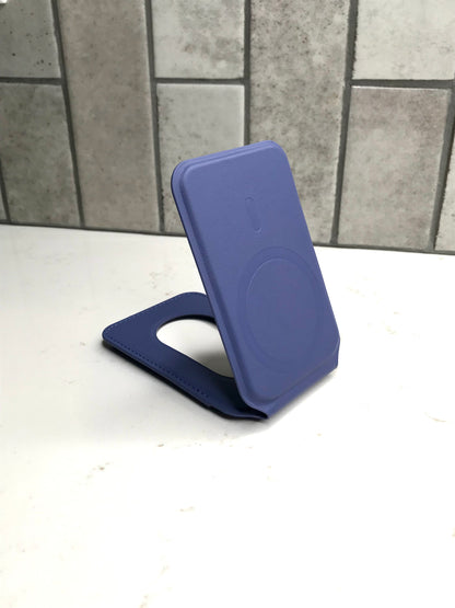 Magnetic Wallet and Stand