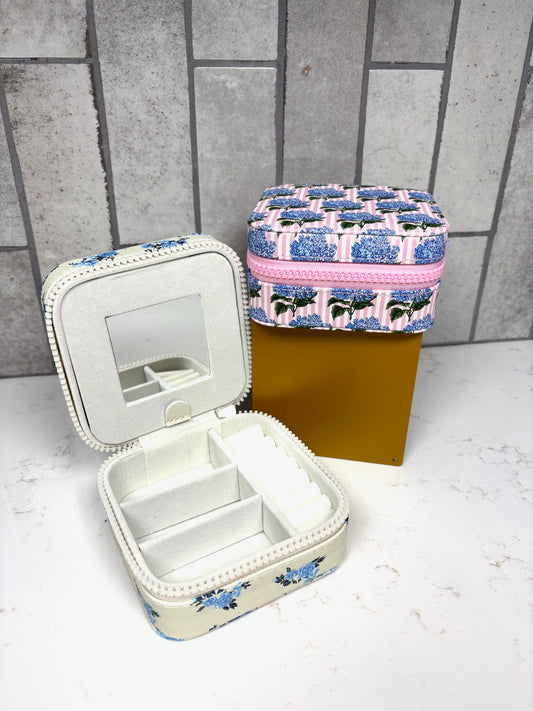 Quilted Jewelry Case