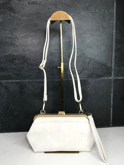 Vivie Kisslock Convertible Crossbody Wristlet