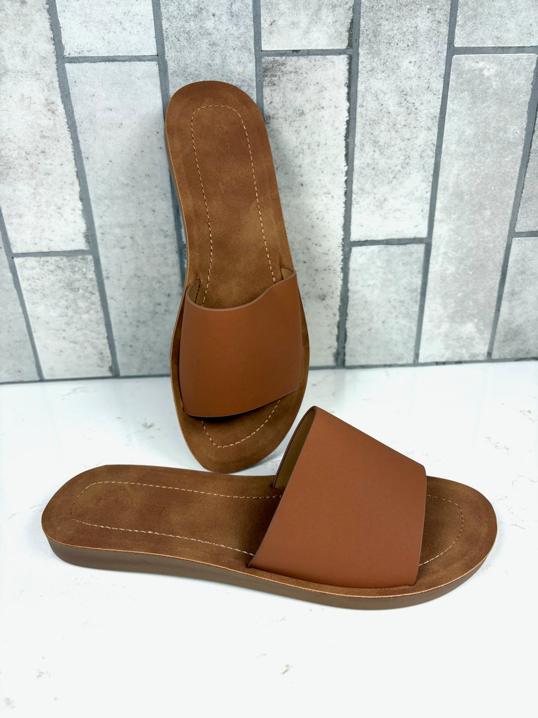 Maia Sandal