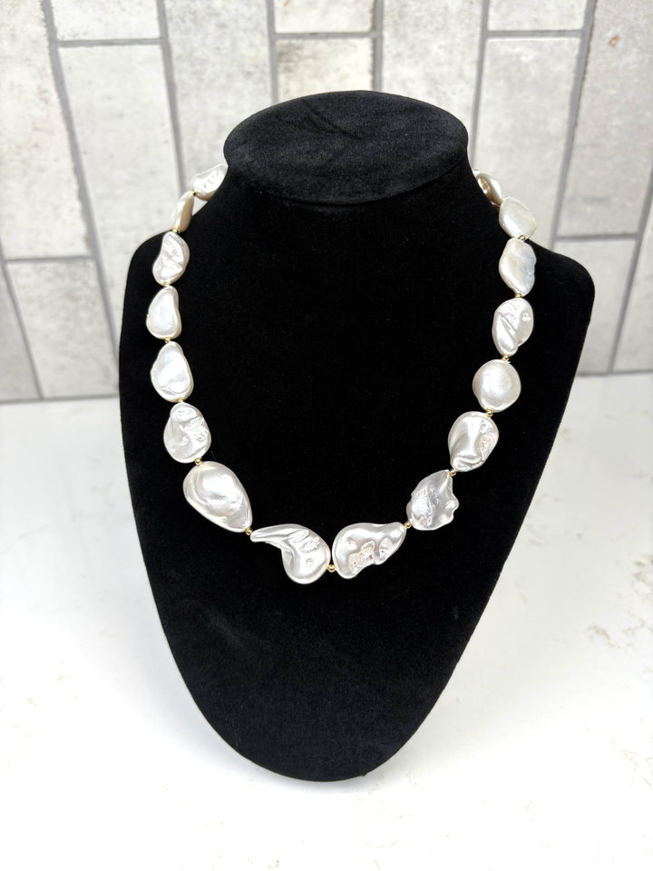 Chan Sutt Pearl Chunky Pearl Necklace