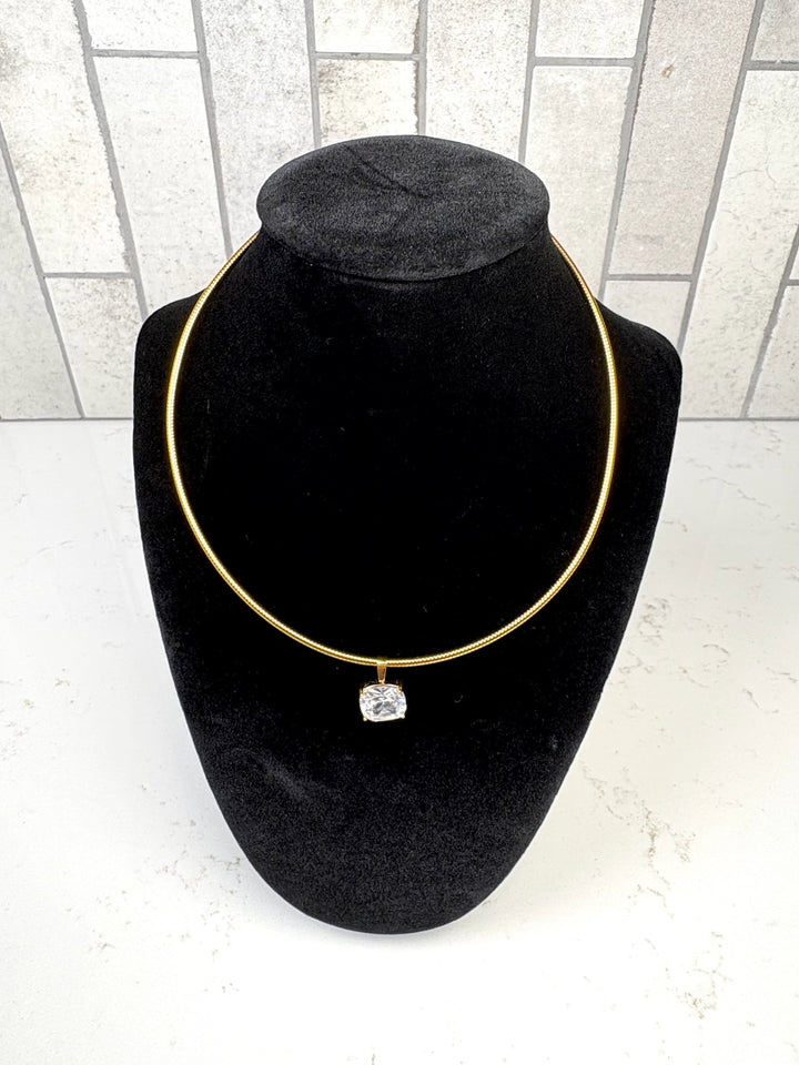 Chan Sutt Pearl Ally Necklace - Gold