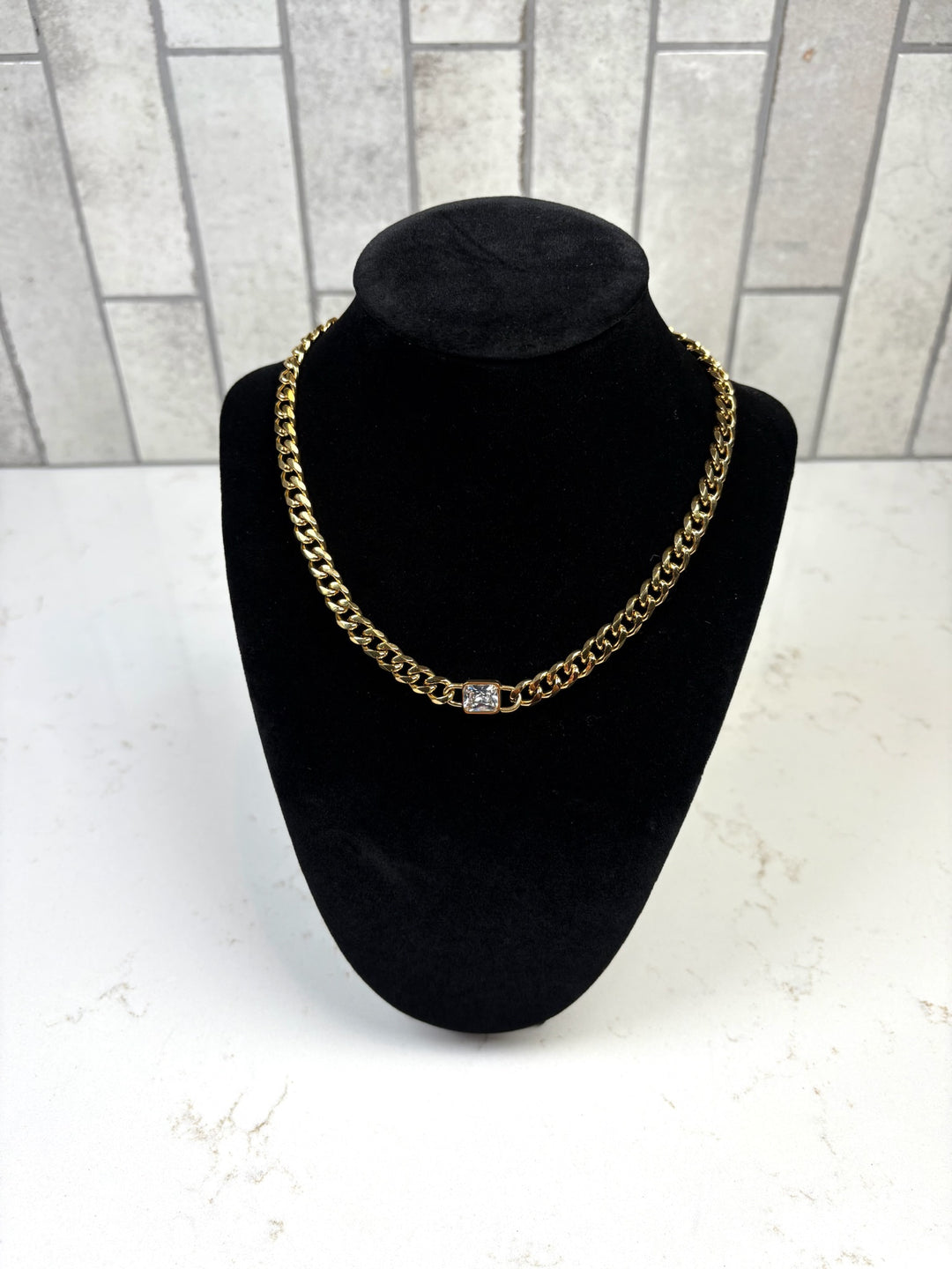 Chan Sutt Pearl Chain With Diamond Pendant Necklace
