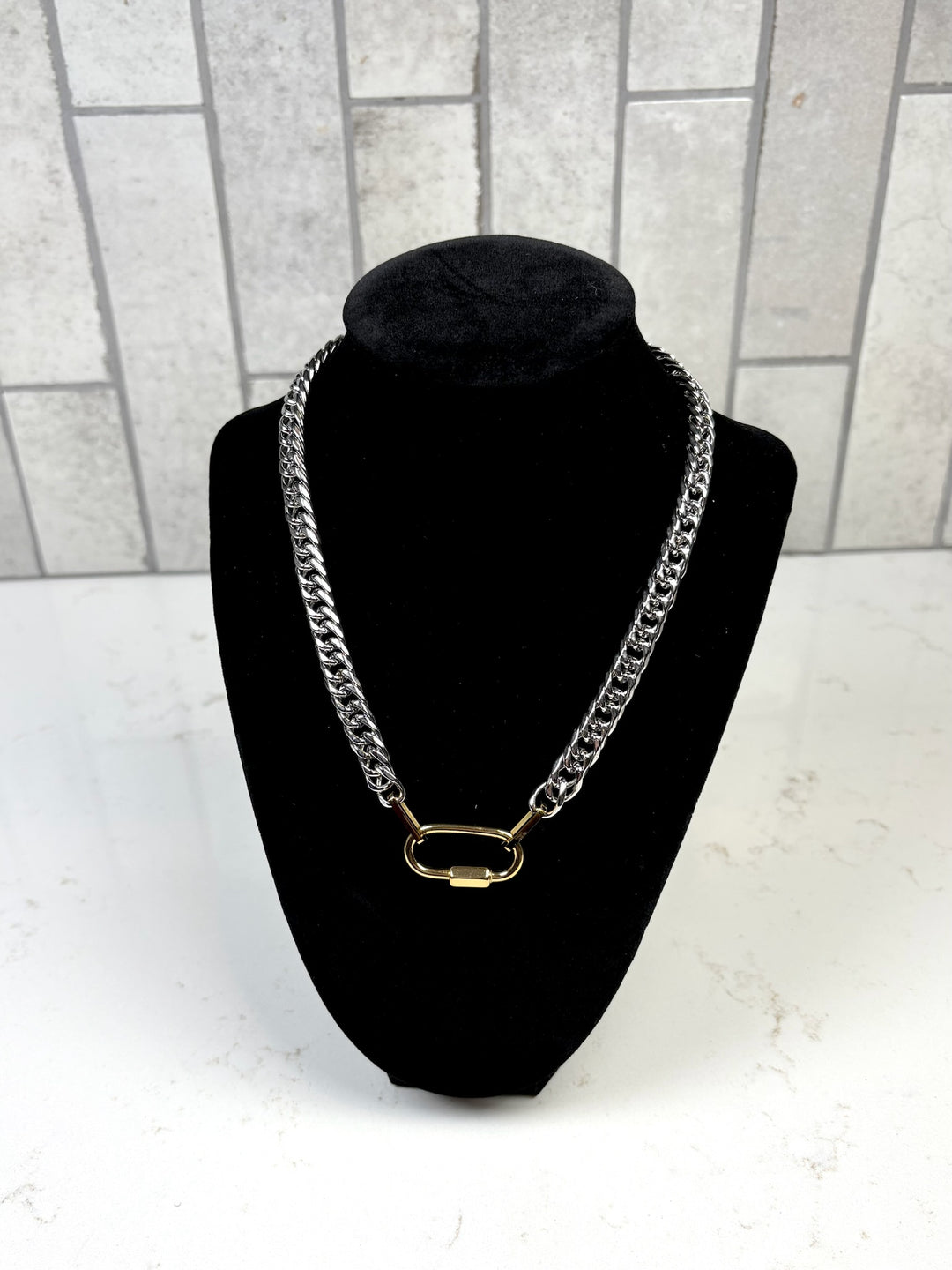 Chan Sutt Pearl Stephanie Necklace