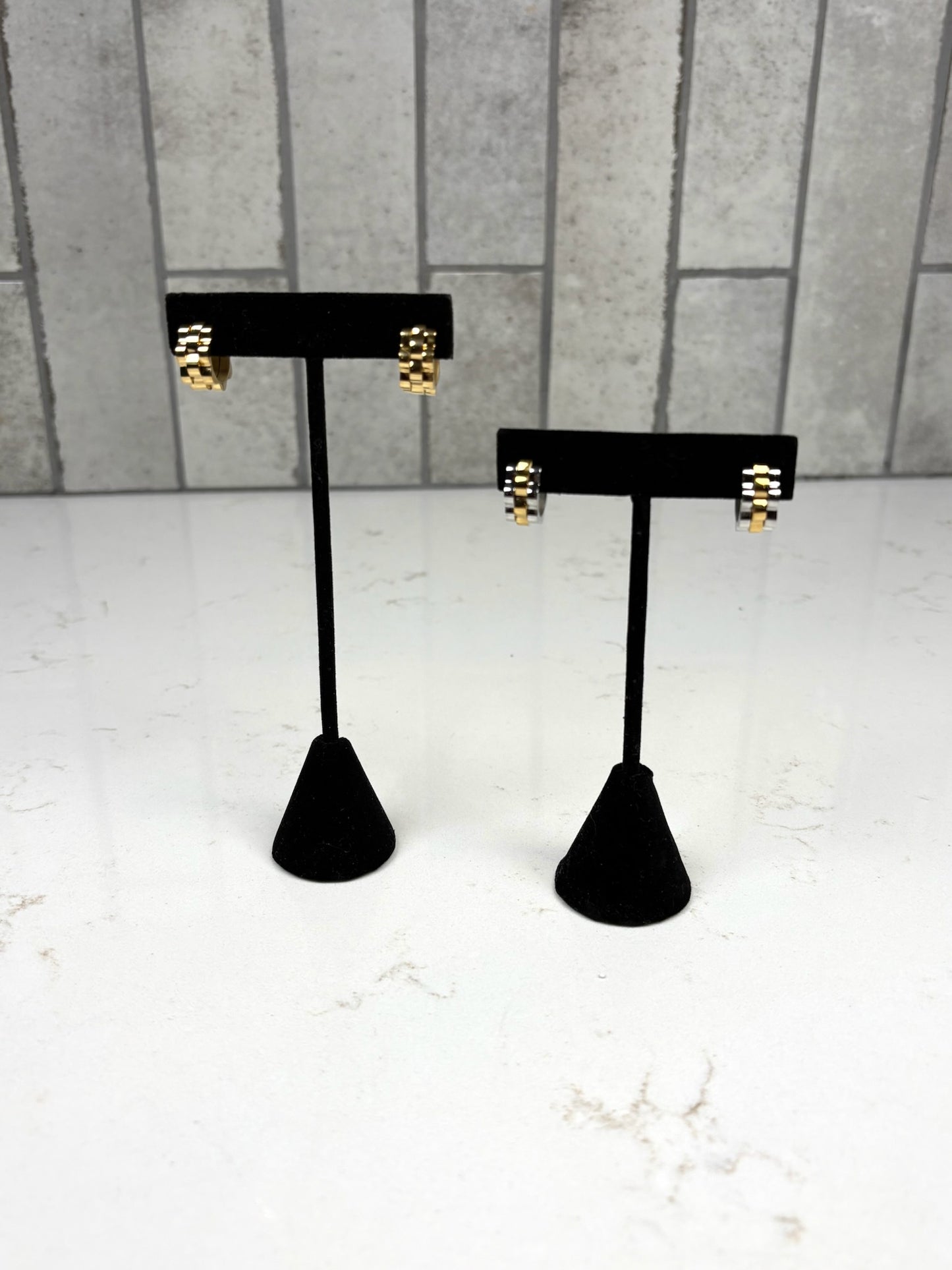 Chan Sutt Pearl Small Two Toned Rolly Hoops