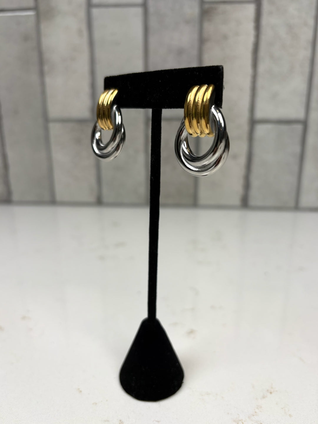 Chan Sutt Pearl Harper Earring