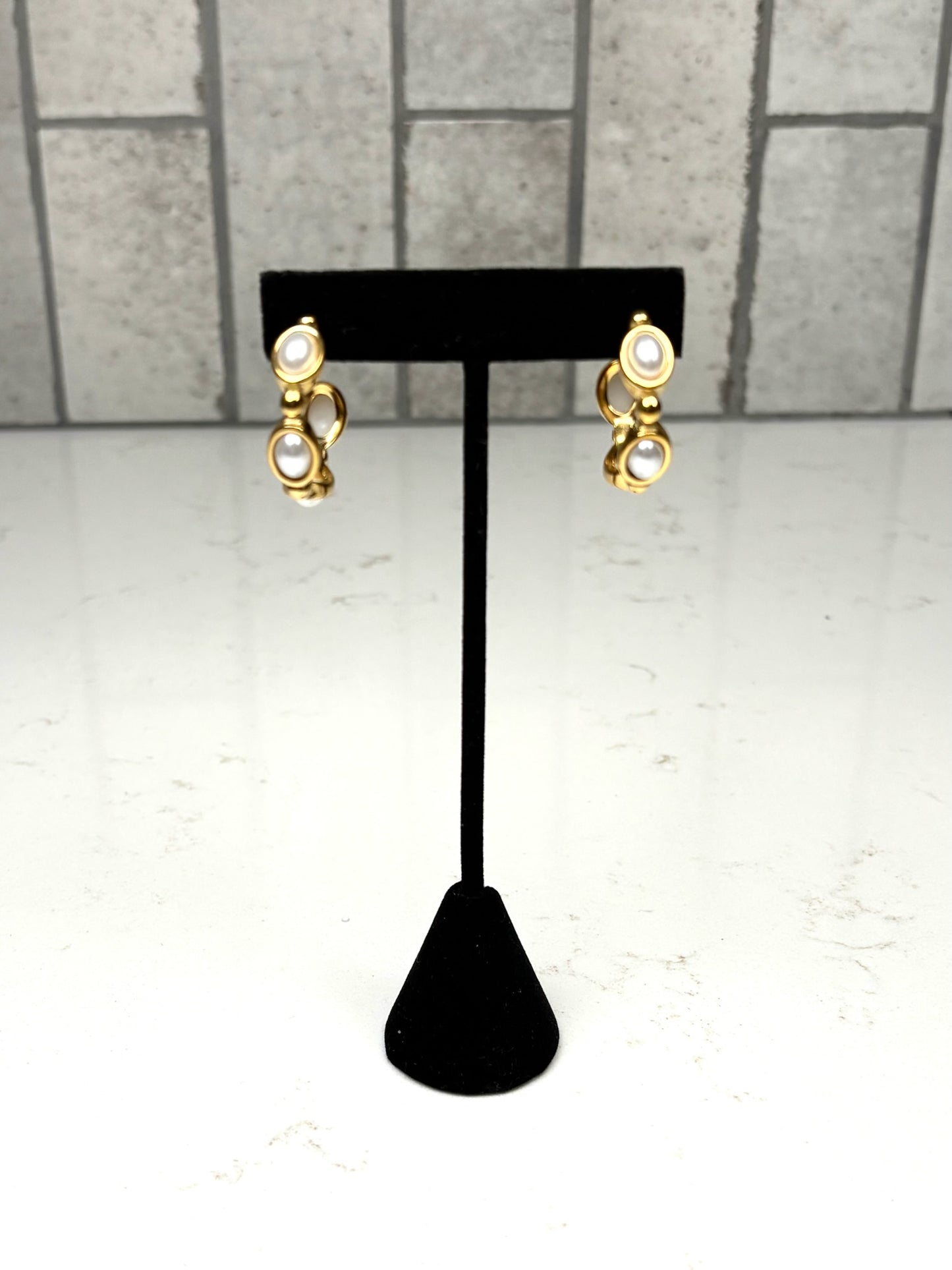 Chan Sutt Pearl Harlee Earrings