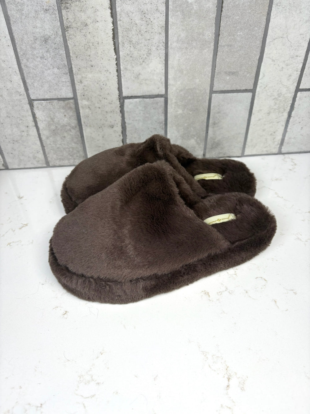 CloudSoft Closed-Toe Slippers