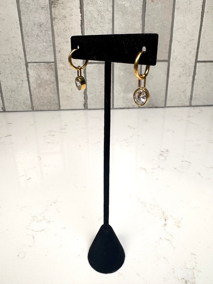 Chan Sutt Pearl Hazel Earrings