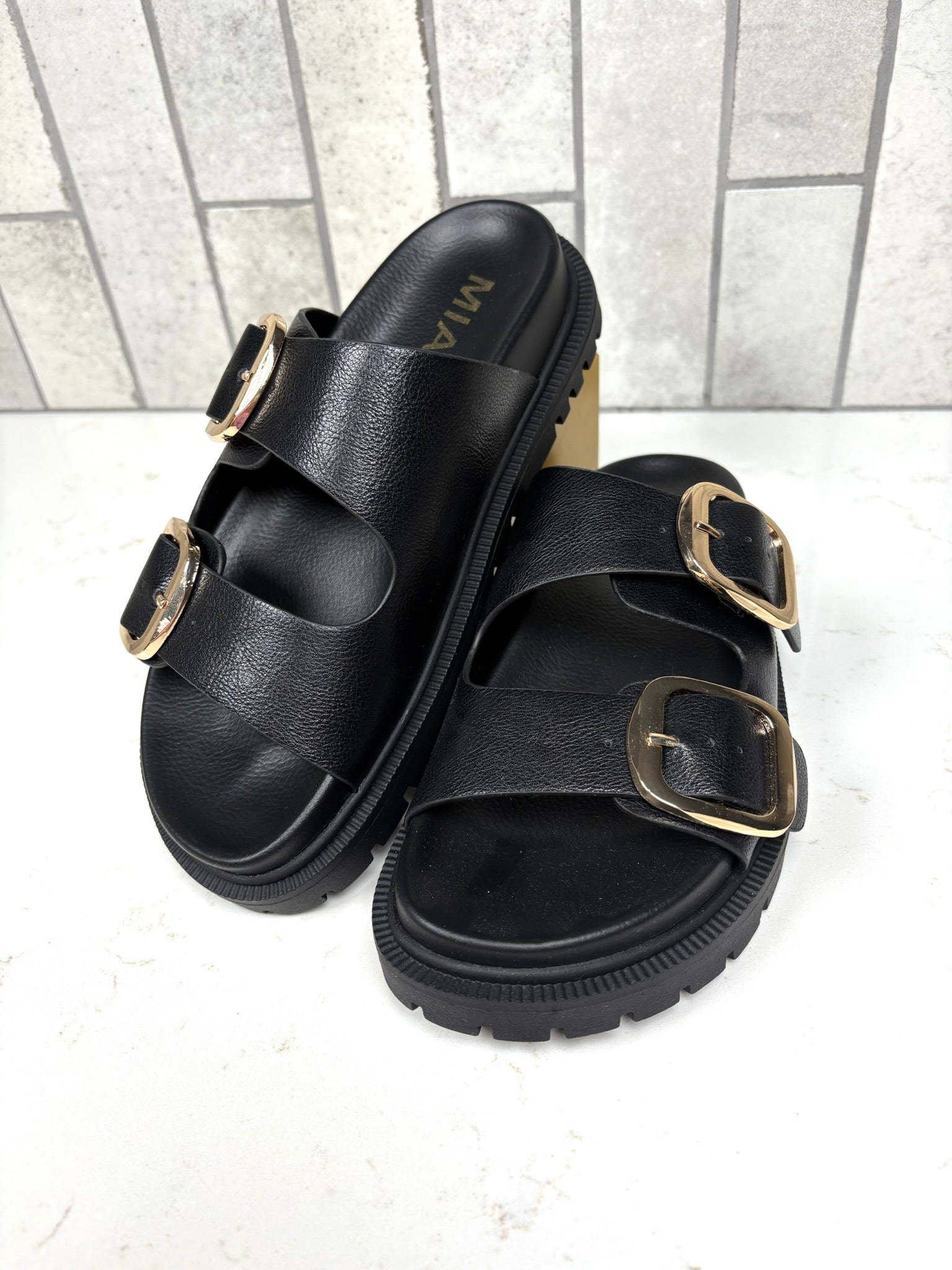 Gen Sandal