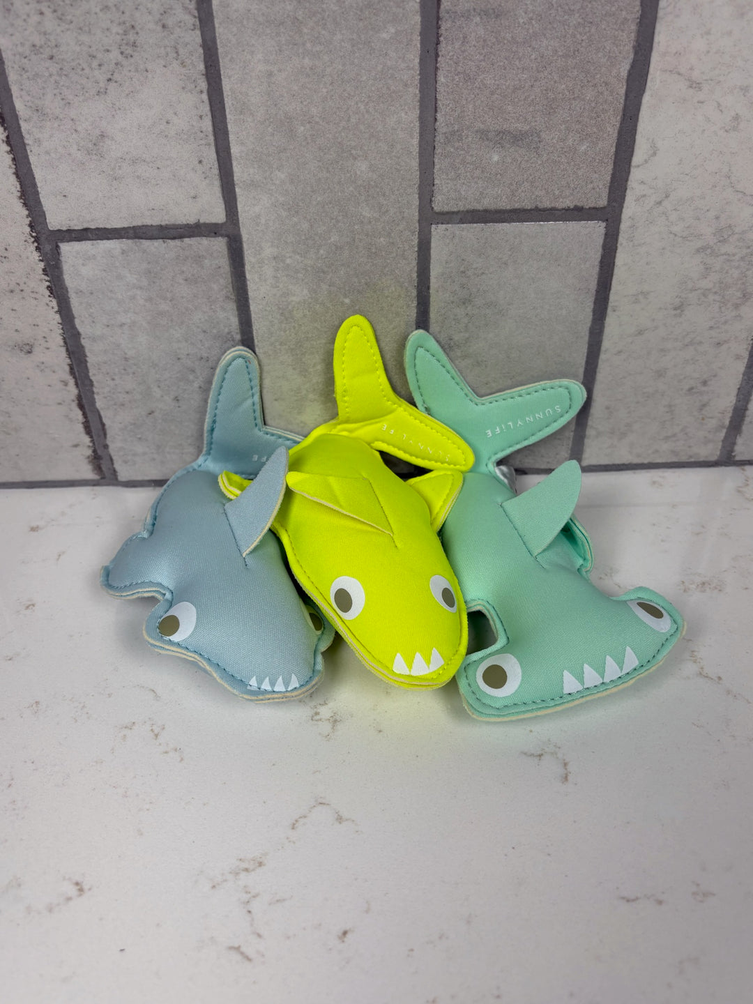 Salty the Shark Dive Buddies Aqua Neon Yellow - Set of 3